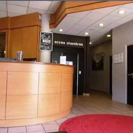 Hotel Balladins Villepinte / Sevran 2*